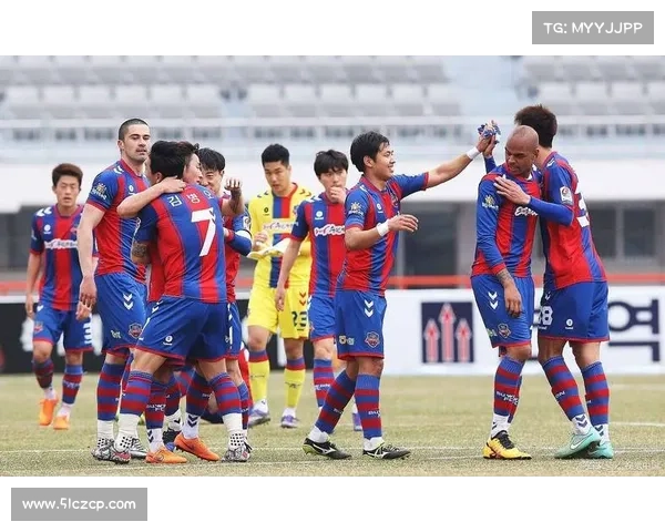 FC首尔主场1比1战平全北现代 终结对方连胜势头 FC首尔主场1比1战平全北现代 终结对方连胜势头